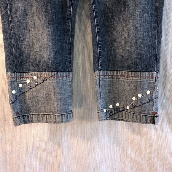 Pepe Jeans London 73 Collection Crop Jeans With Leather & Stud Detailing 33 - Picture 2 of 12